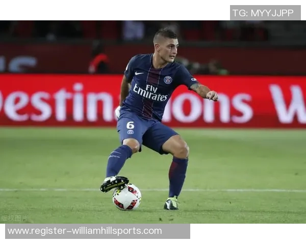 热议重庆羽毛球队耐力变革与欧冠足球的精彩对比与启示 热议重庆羽毛球队耐力变革与欧冠足球的精彩对比与启示